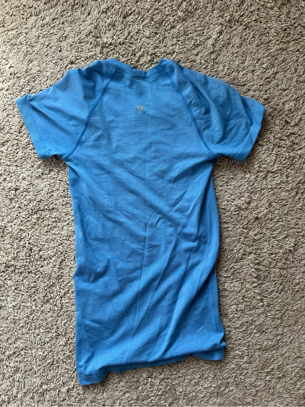 lululemon athletica Women's Sky Blue Short Sleeve Performance Tee